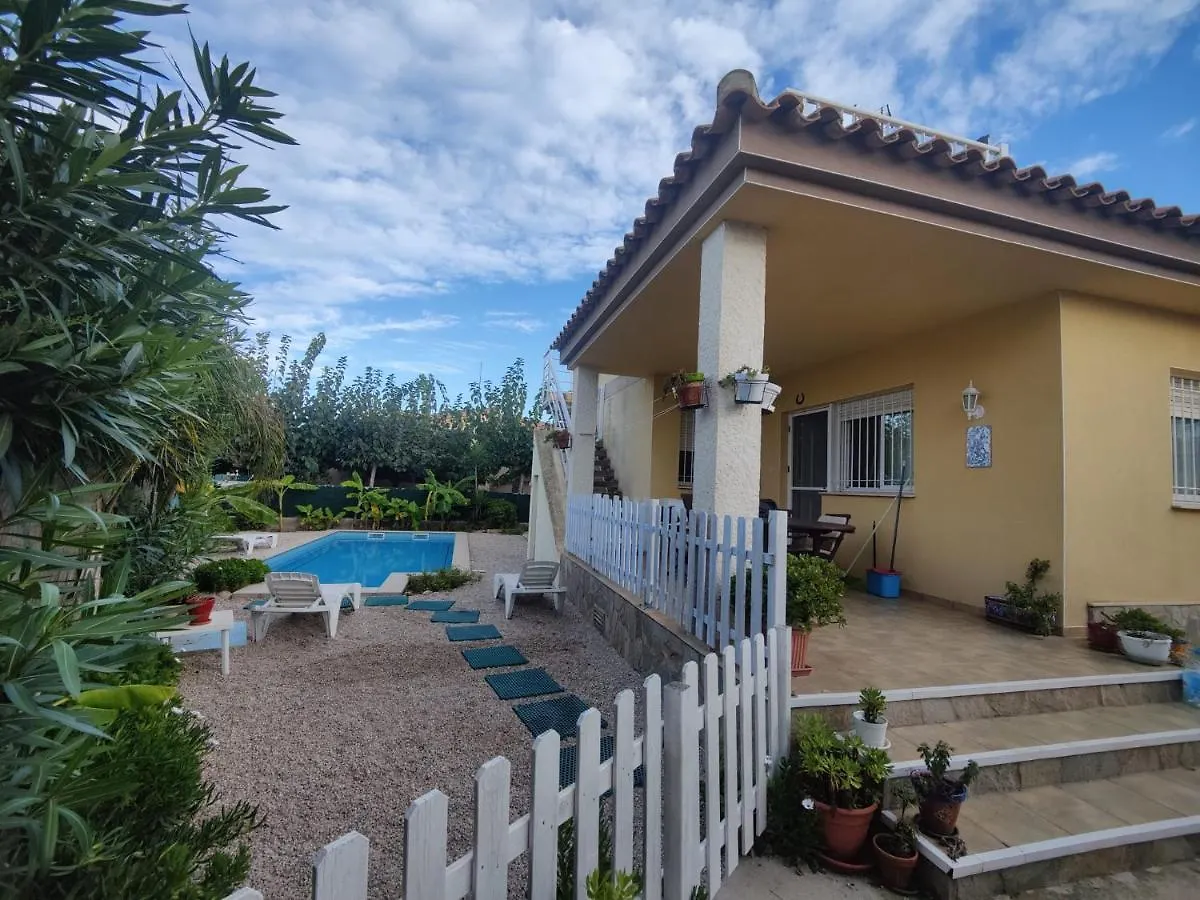 Casa Mario & Amaya Riumar